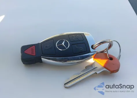 2010 Mercedes-Benz Glk 350 4Matic из США, поврежденный, VIN WDCGG8HB8AF387078